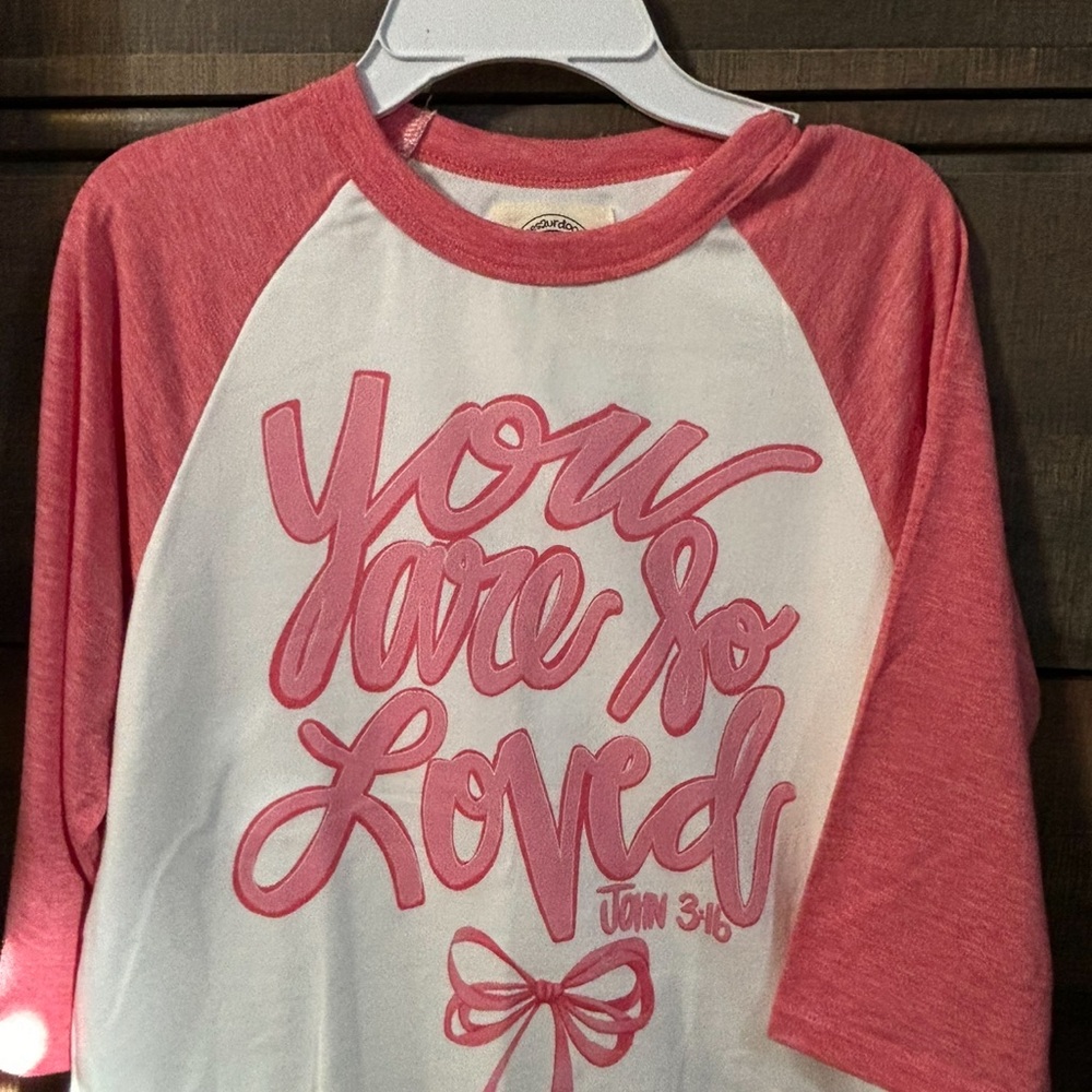 kids raglan tee